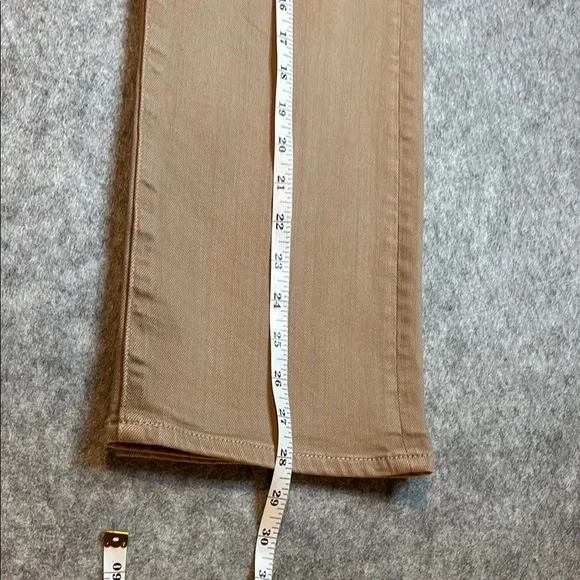 AG Kinsley High Rise Pop Crop Jeans – Size 26 | Light Brown 👖 - Picture 7 of 14